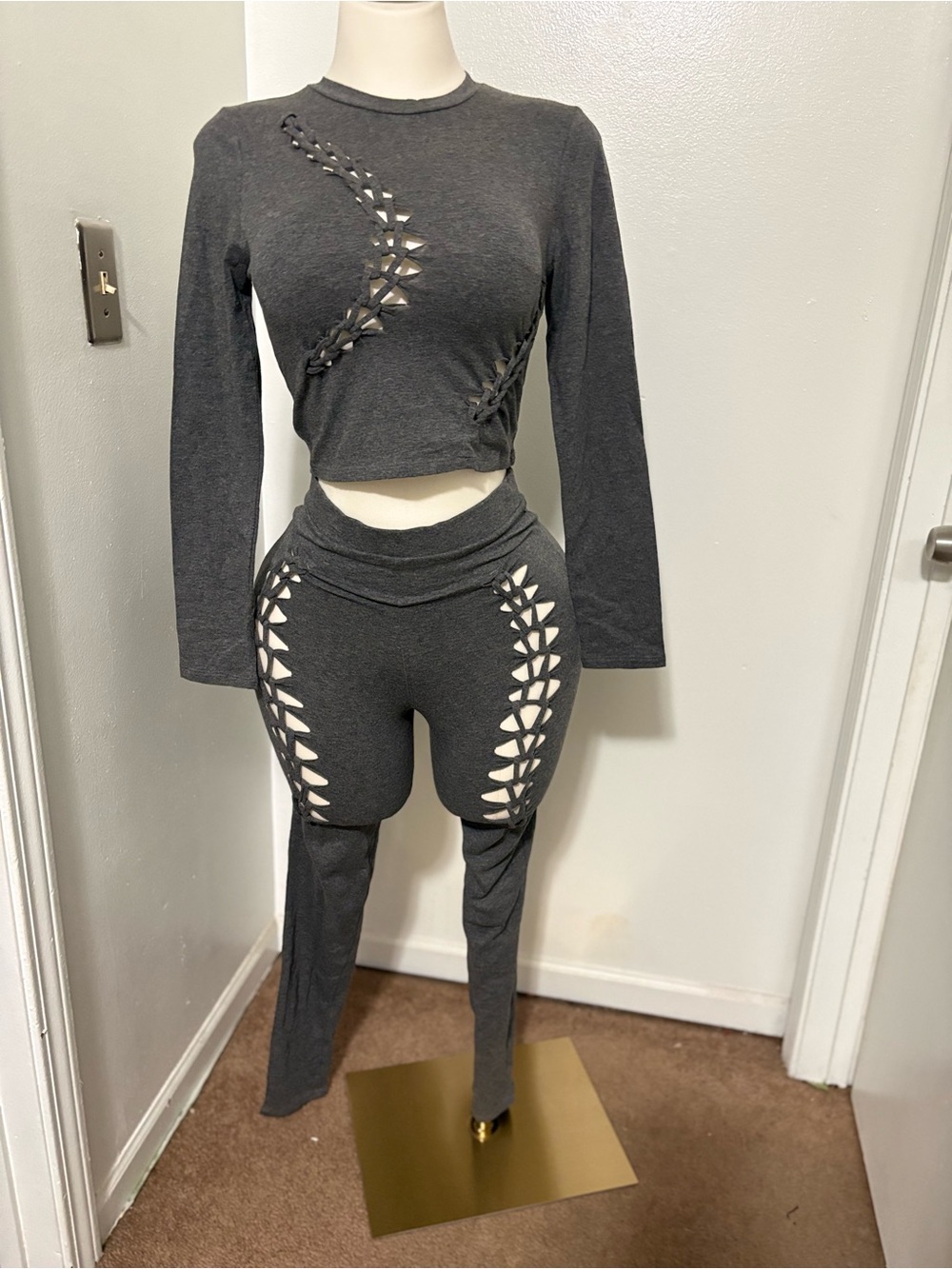 love J Charcoal Two-Piece Cutout Pants Set With Matching Long Sleeve Top NWOT